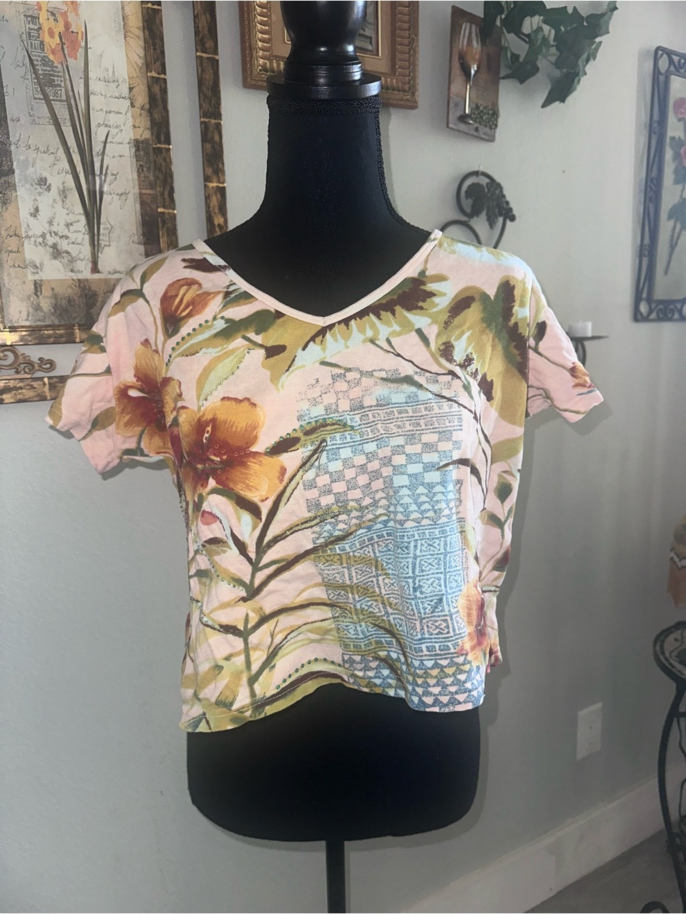 Vintage Sharon Anthony Pink Blue Green Floral Geometric V-Neck Crop Top, PS
